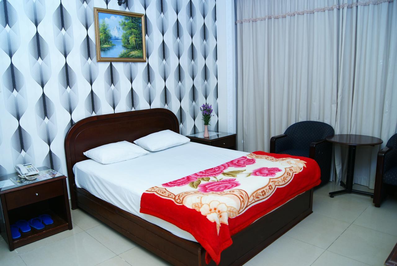 Khách sạn Mai