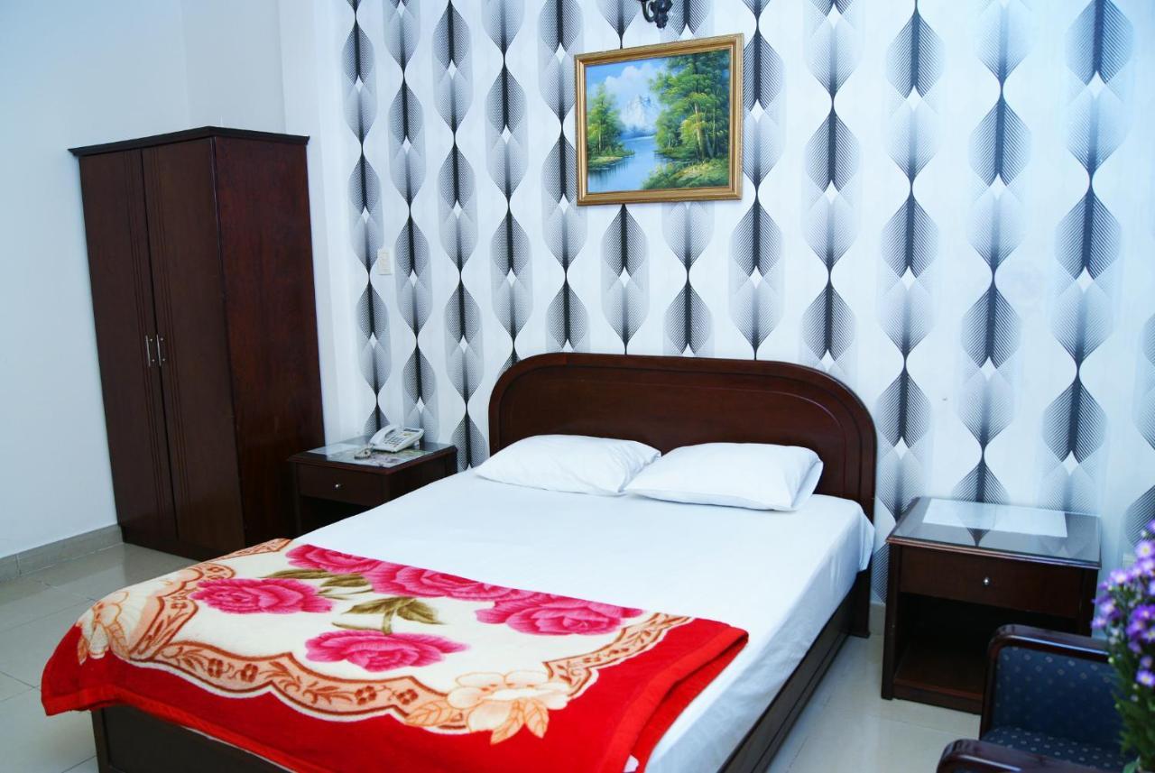 Mai TP. Hồ Chí Minh