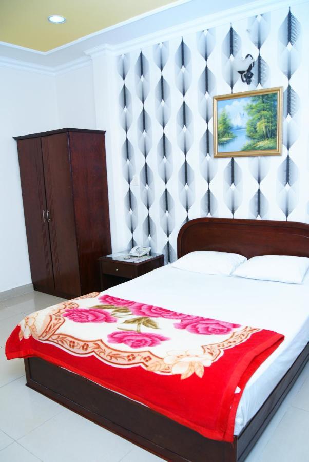 Mai TP. Hồ Chí Minh